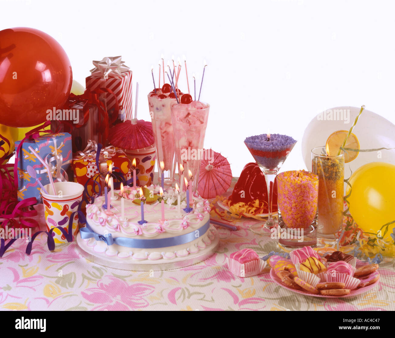 KIDS PARTY FOOD Stock Photo - Alamy
