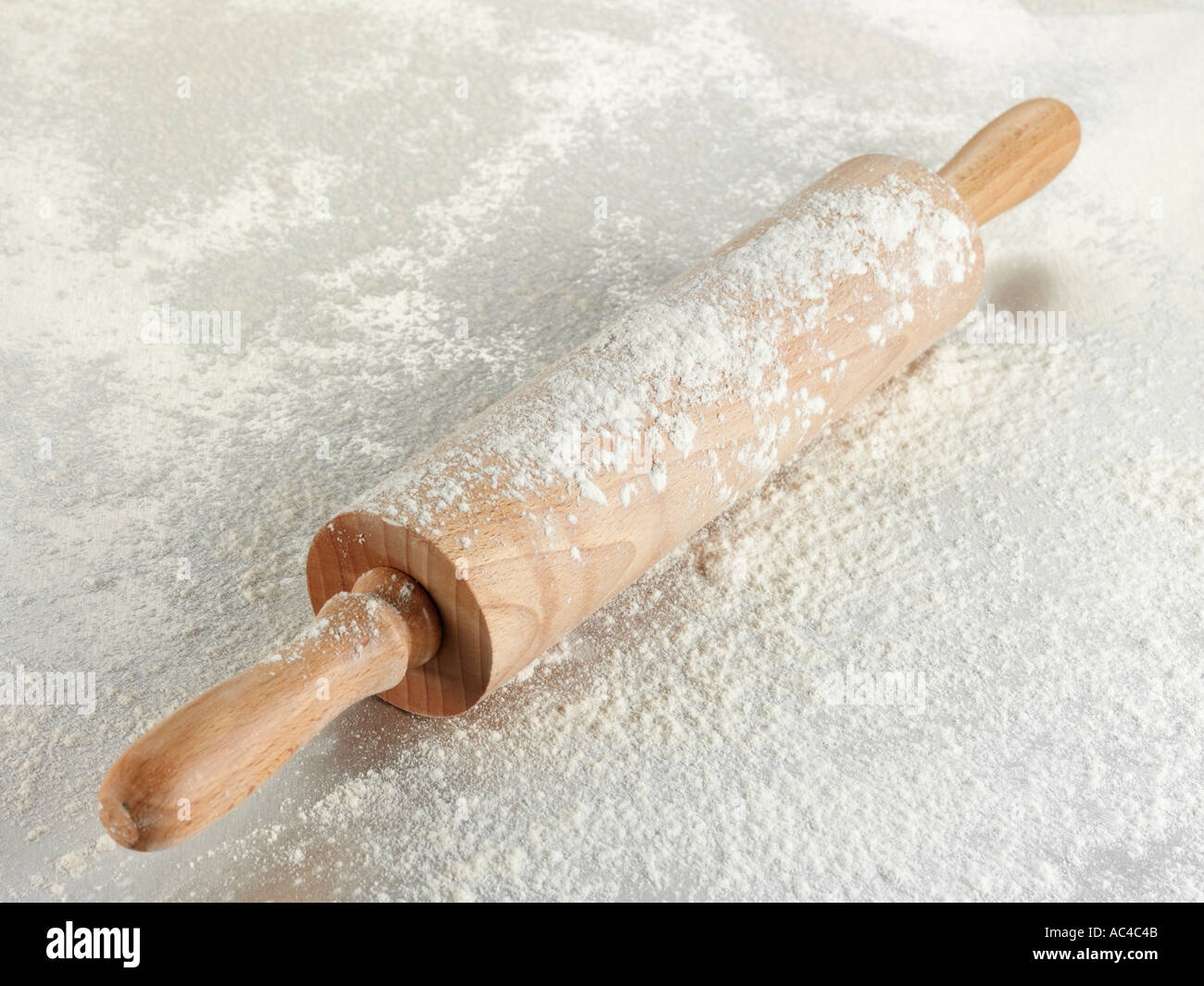 Rolling pin hires stock photography and images Alamy
