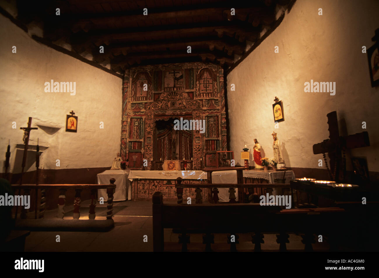 El santuario de chimayo hires stock photography and images Alamy