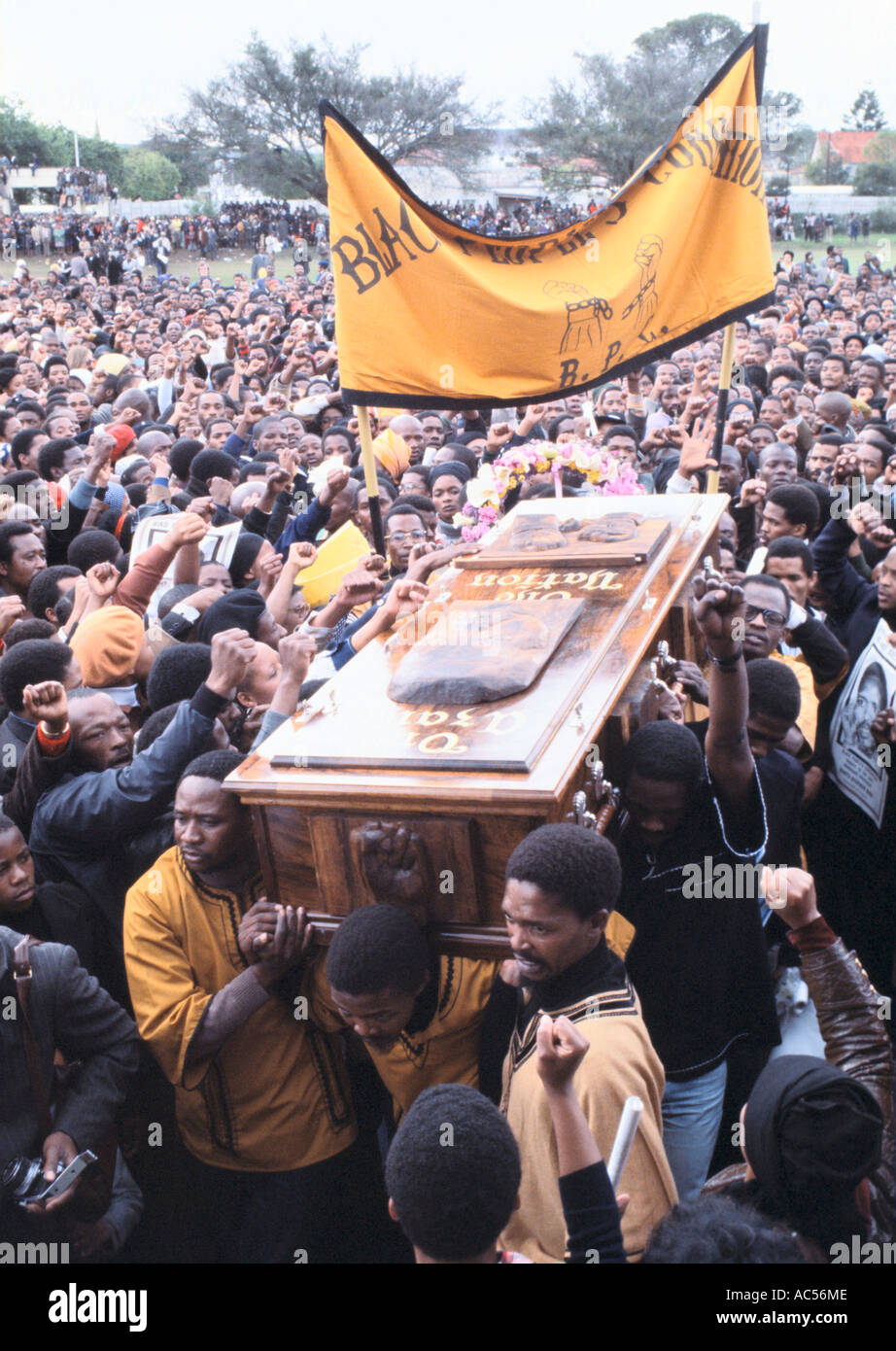 Steve Biko s Funeral Hi res Stock Photography And Images Alamy steve-biko-s-funeral-hi-res-stock-photography-and-images-alamy