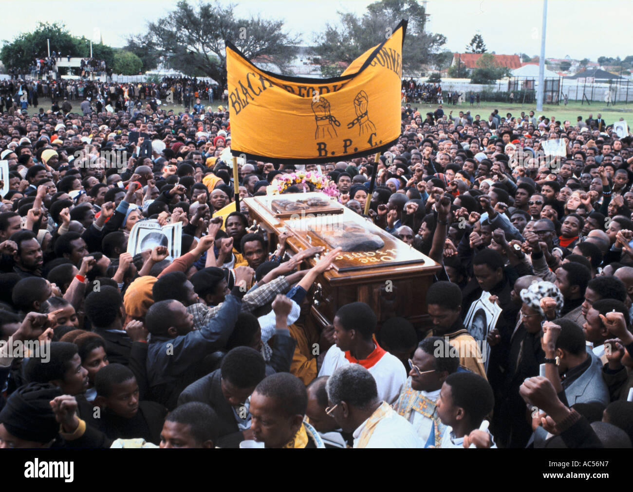 Funeral bikos hires stock photography and images Alamy