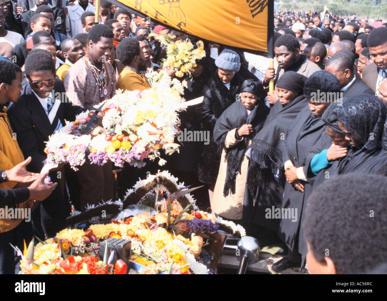 Steve Biko s Funeral Hi res Stock Photography And Images Alamy steve-biko-s-funeral-hi-res-stock-photography-and-images-alamy