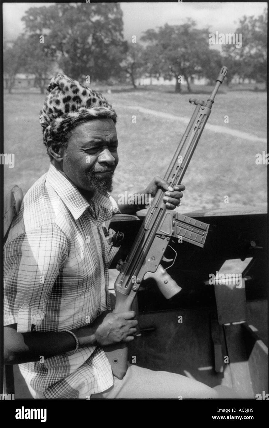 Zimbabwe government Black and White Stock Photos & Images - Alamy