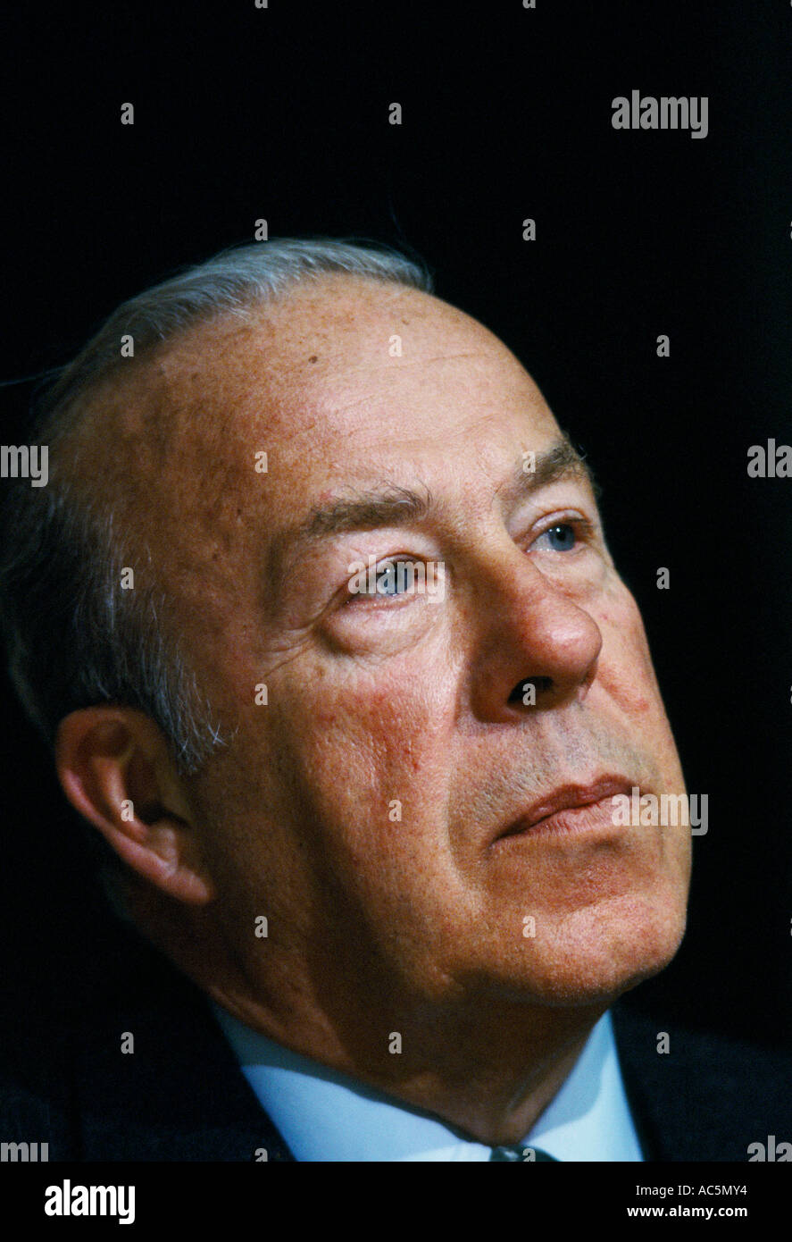 George shultz hi-res stock photography and images - Alamy