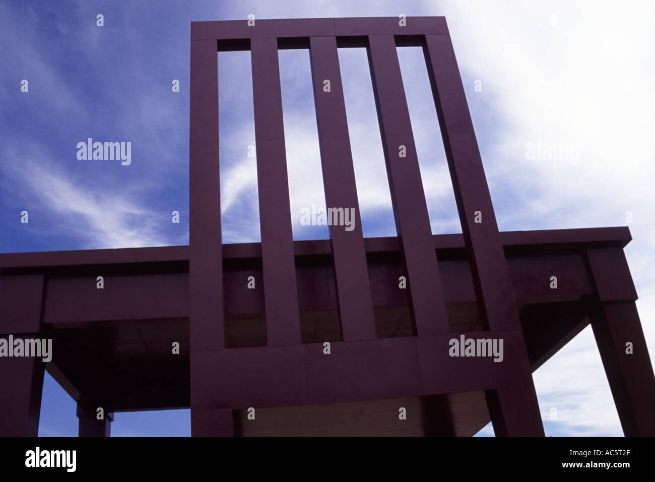 The writer sculpture on Hampstead Heath Stock Photo Alamy