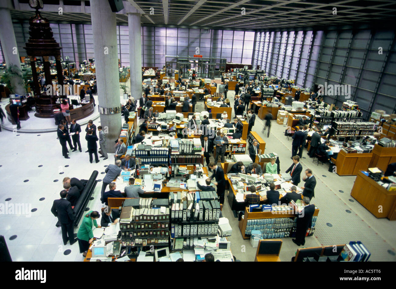 Lloyd bank london interior hi-res stock photography and images - Alamy
