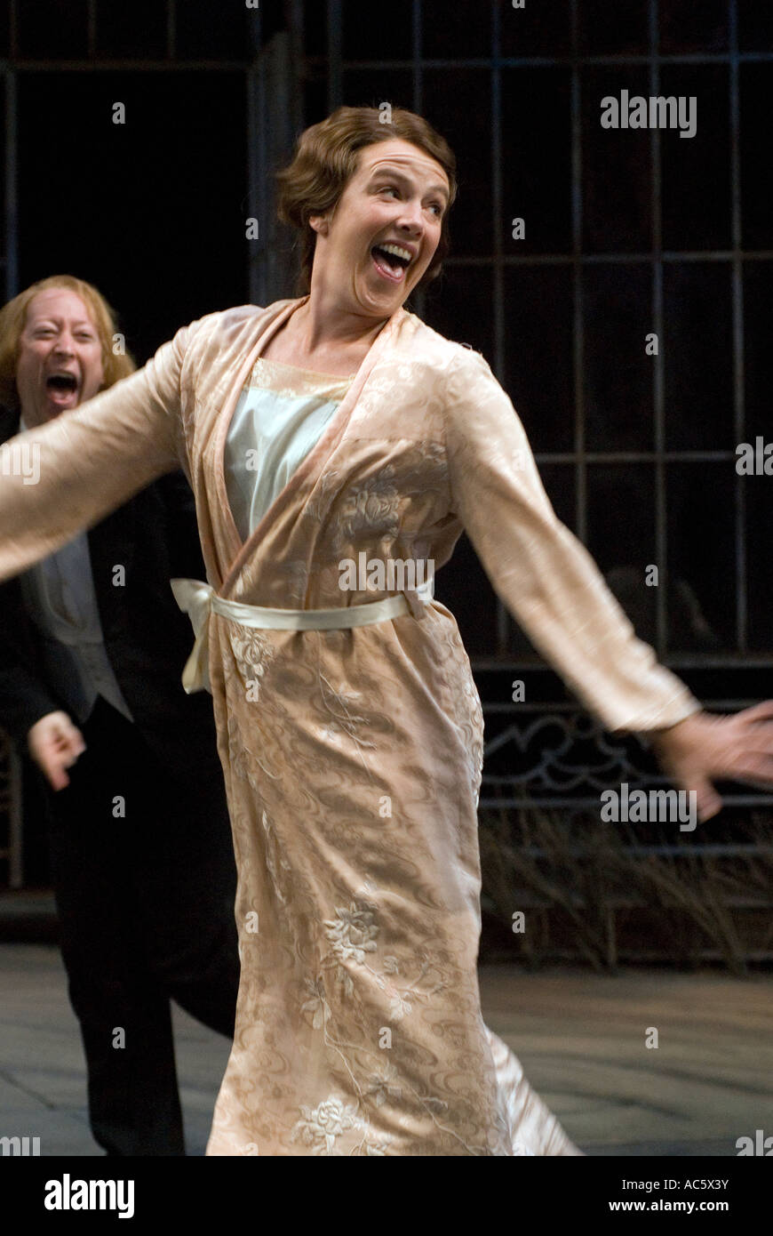 Suzanne Burden playing Maria in Twelfth Night at Chichester Festival Theatre Directed by Philip Franks July 2007 Stock Photo