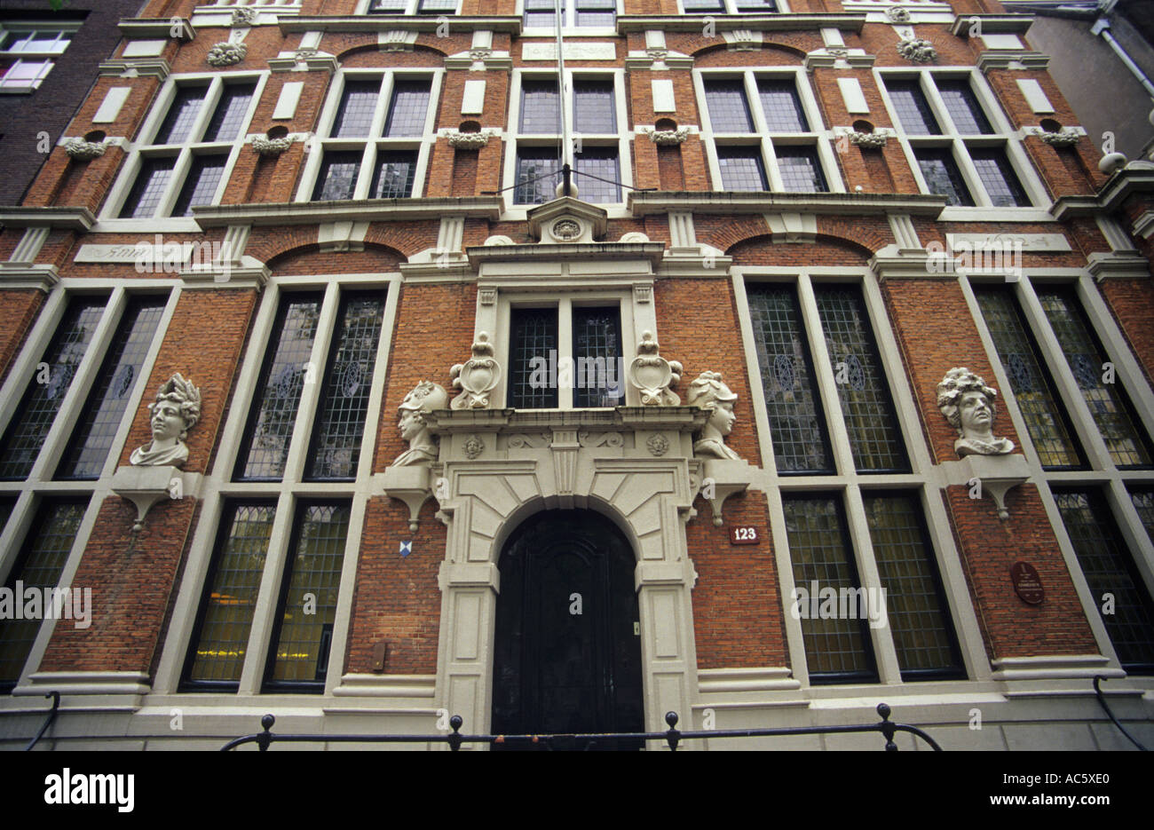Architecture of Amsterdam Het Huis met de Hoofden (House with the