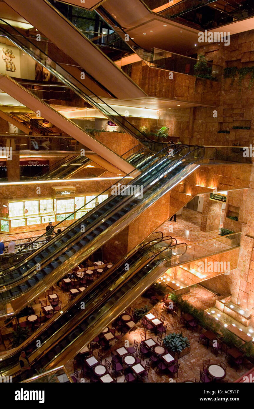 Trump tower new york interior hi-res stock photography and images - Alamy