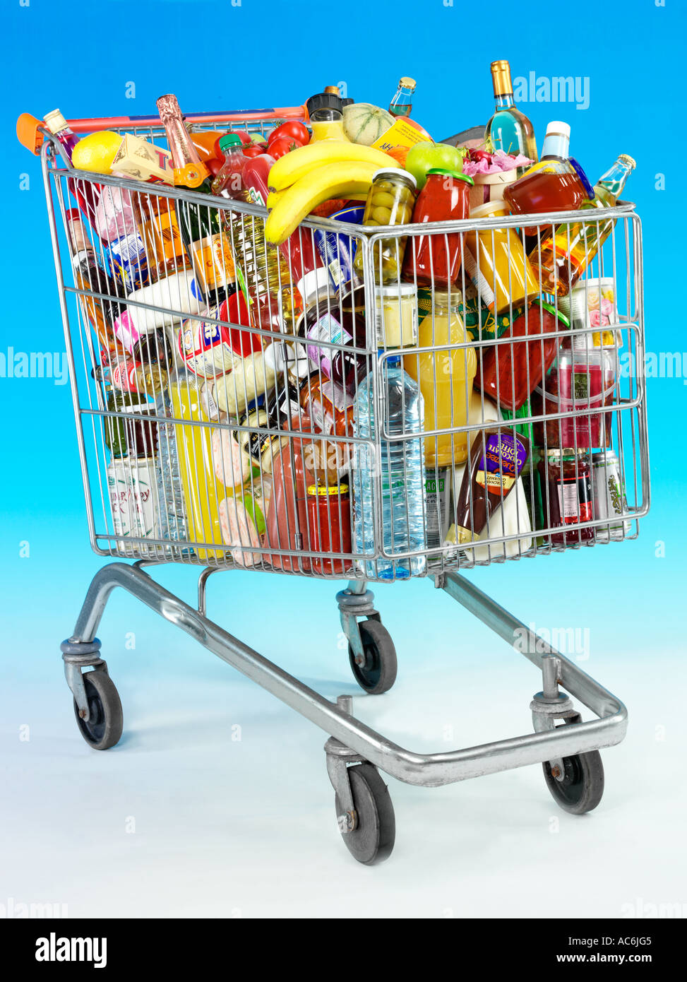 SHOPPING TROLLEY / GROCERY CART Stock Photo