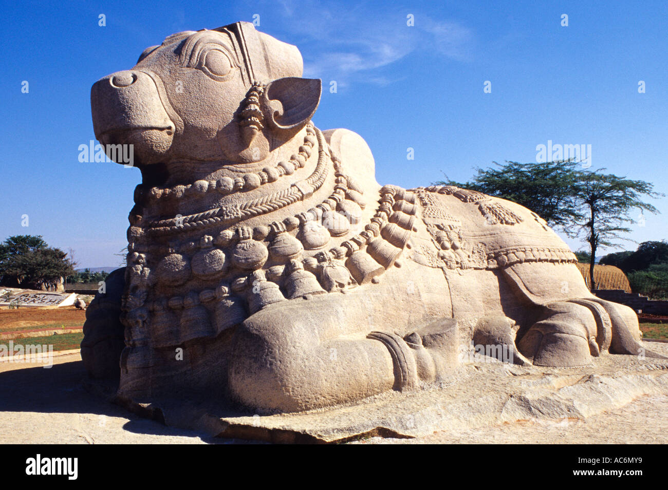NANDI IN LEPAKSHI TEMPLE ANDHRA PRADESH Stock Photo Alamy