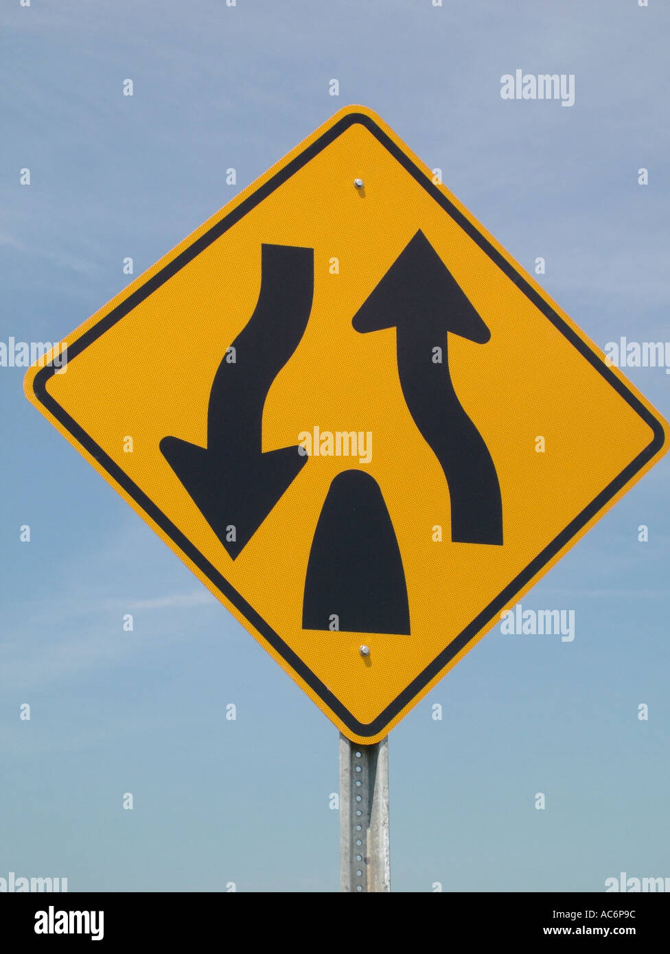 AJD42910, road sign, Divided Highway Stock Photo - Alamy