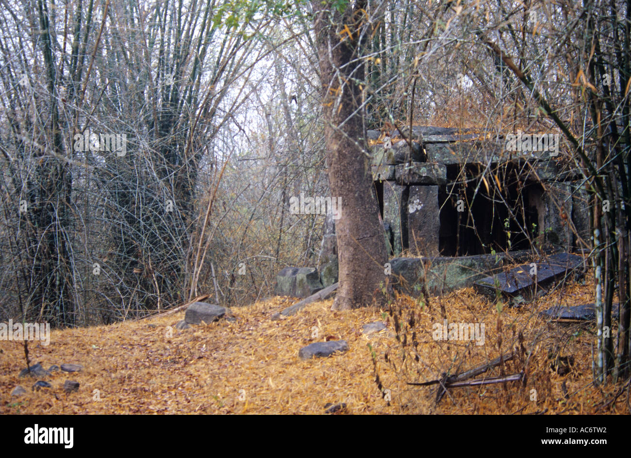 ABANDONED SHELTER KARNATAKA Stock Photo