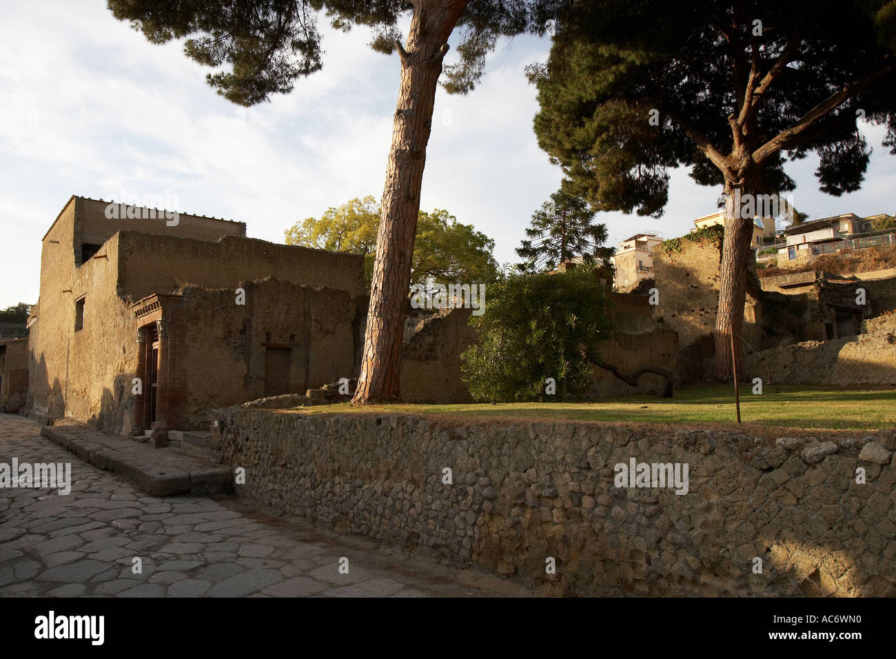 decumano inferiore in herculaneum italy (casa del gran portale on Stock