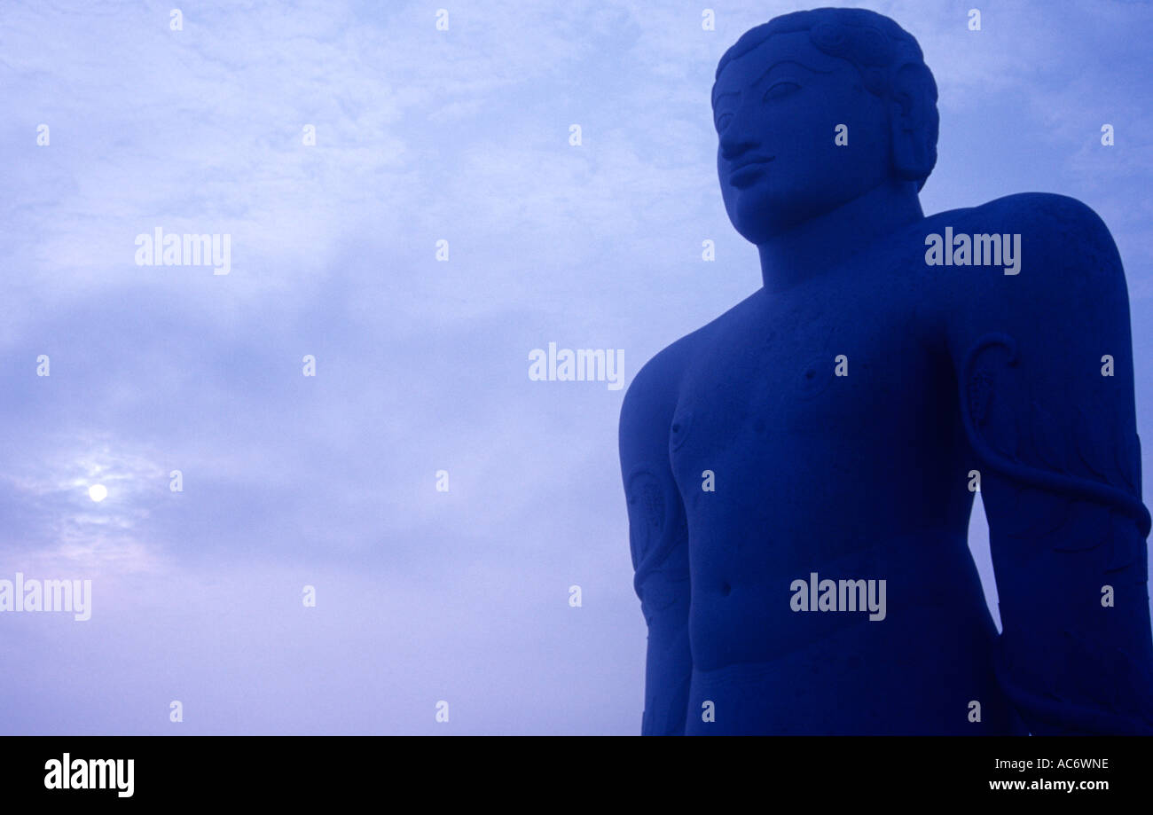 STATUE OF GOMATESHWARA IN SHRAVANABELGOLA KARNATAKA Stock Photo Alamy