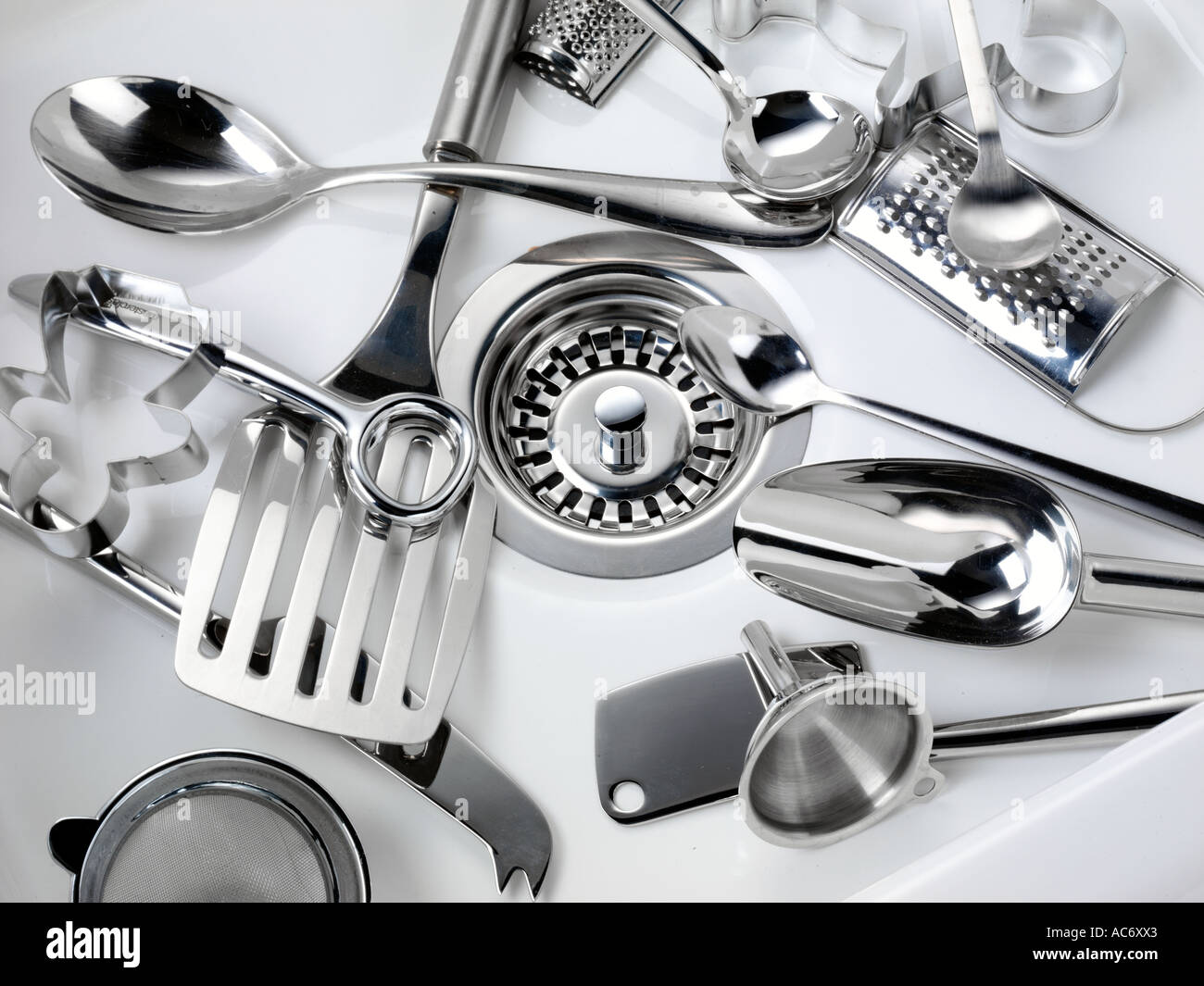 Kitchen utensil set hi-res stock photography and images - Alamy