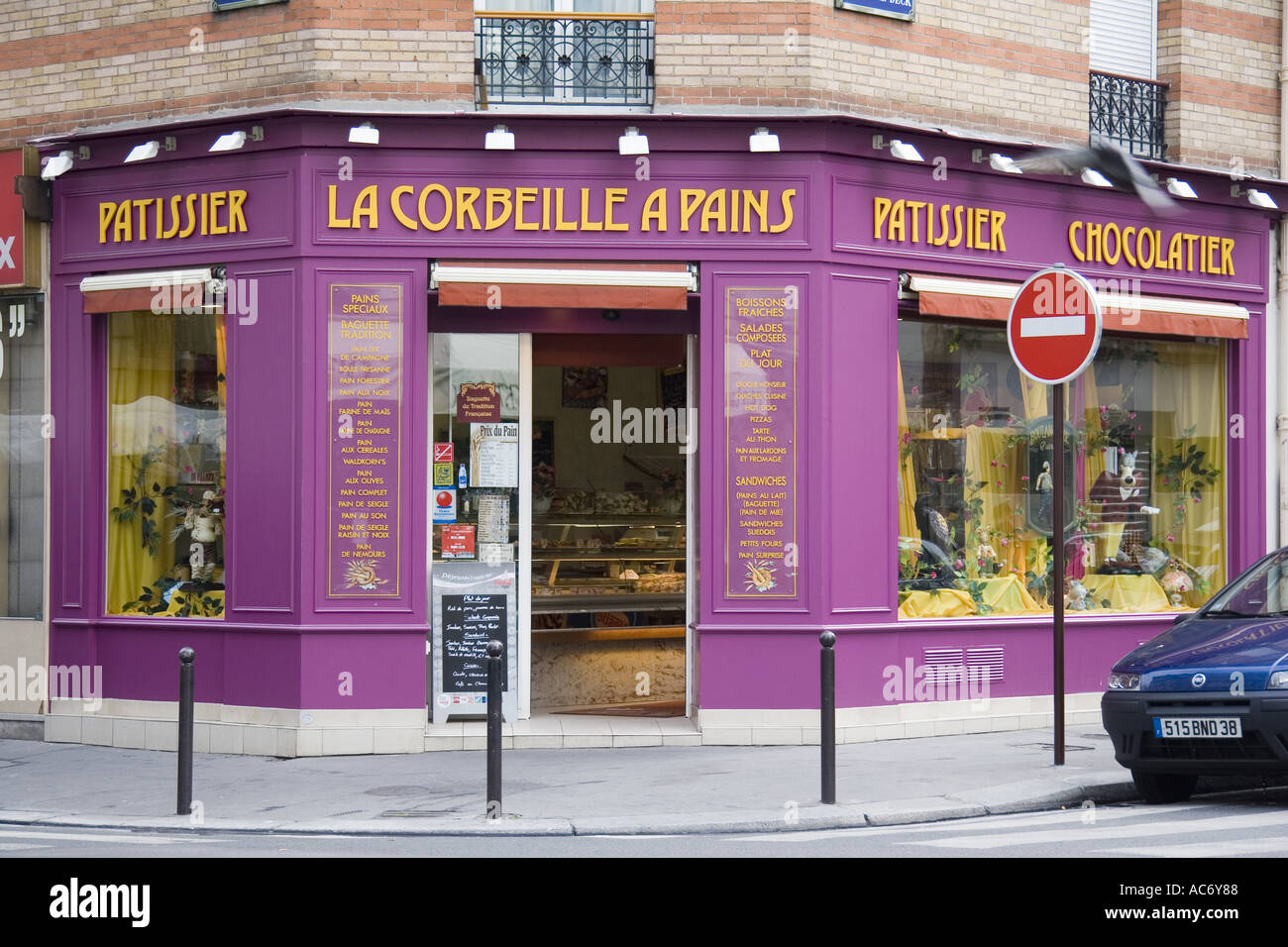 La Corbeille A Pains bakery or patissier and chocolatier on Rue Theodore  Deck Paris France Stock Photo - Alamy