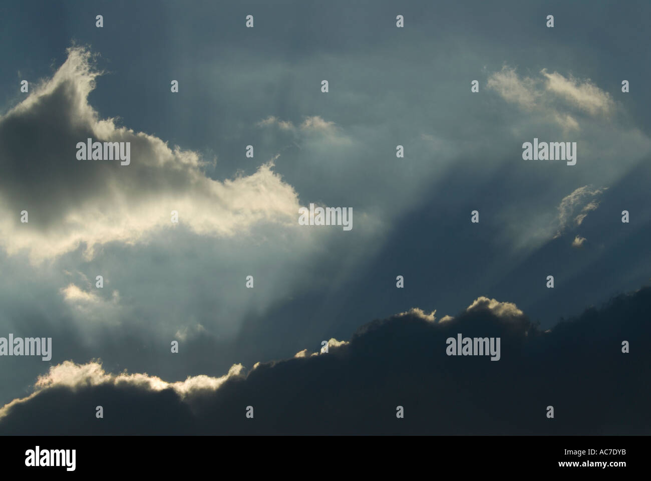 Monsoon Shadow SILVER LINE AND SHADOW OVER MONSOON CLOUD Stock Photo - Alamy