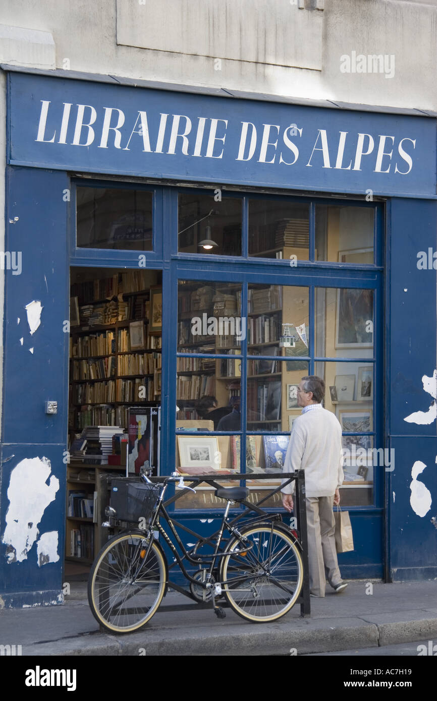 Librairie des Alpes bookstore in the Latin Quarter near the Institut de France Paris France Stock Photo