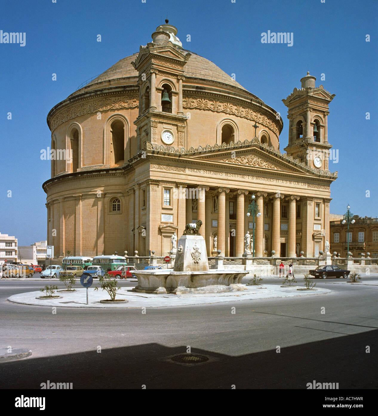 The Church at Mosta west of Valetta has an extraordinary wide dome Stock Photo