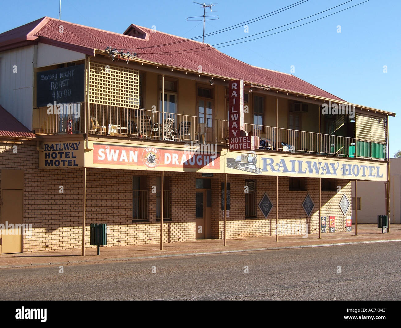 The Railway Hotel, Mullewa, Western Australia Stock Photo 7467394 Alamy