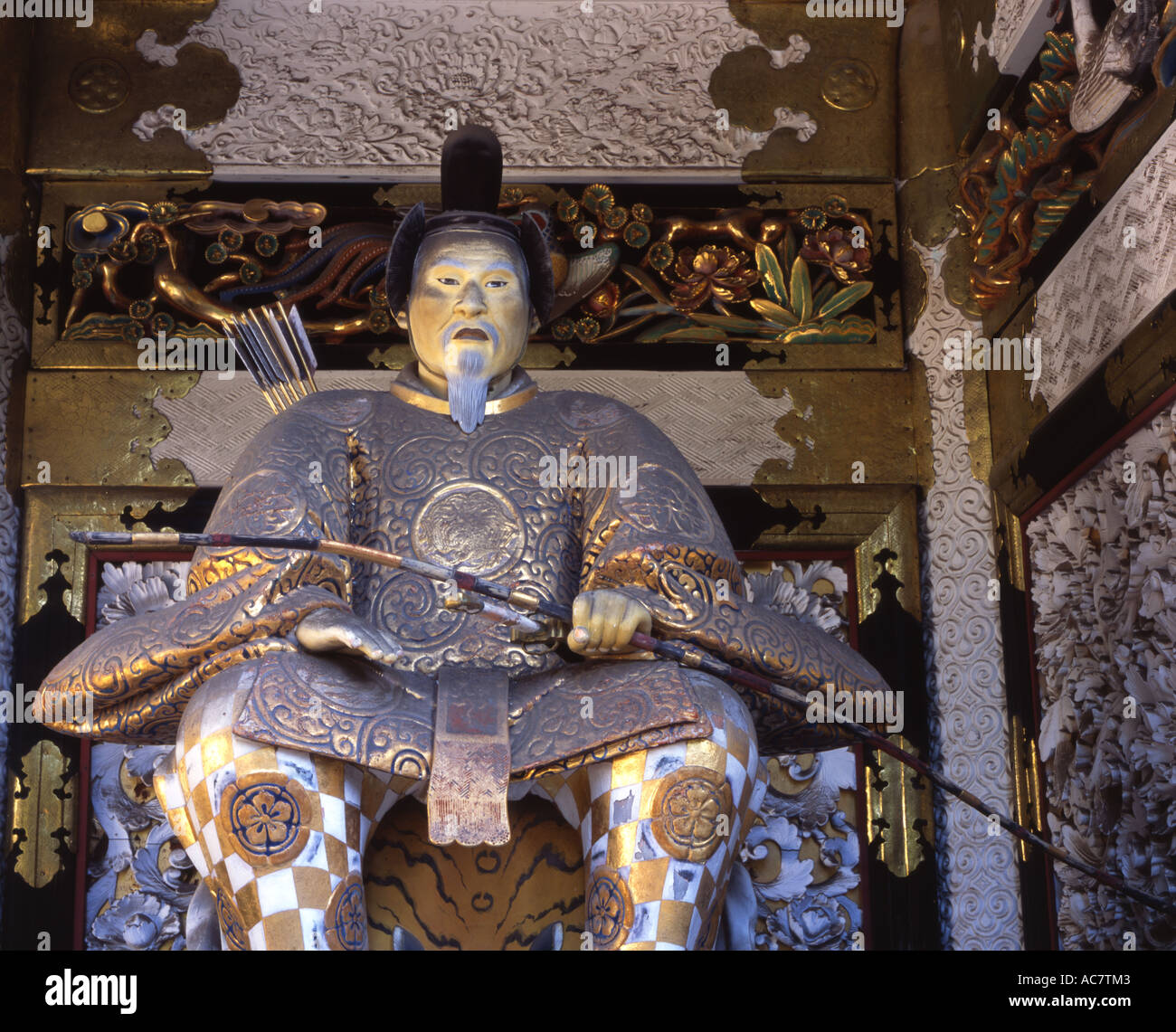 Statue of an imperial minister of Tokugawa Ieyasu in the Yomeimon Gate (  Higurashino-mon ) Nikko Toshogu Shrine Stock Photo