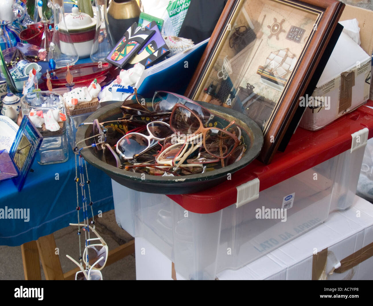 Sunglasses for sale on a Flea Market Stall Venice Italy Stock Photo Alamy