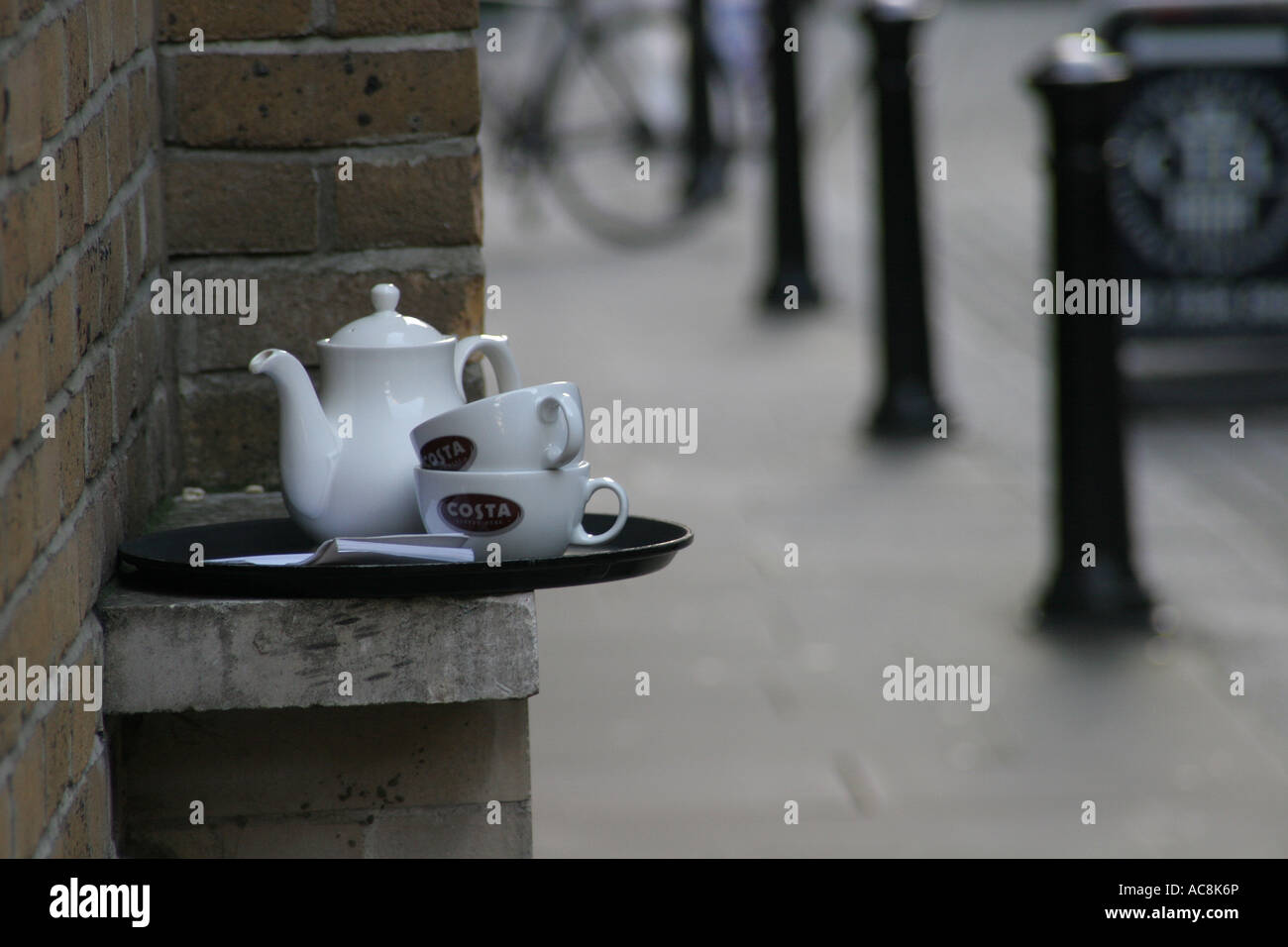 Empty tea cups Stock Photo Alamy