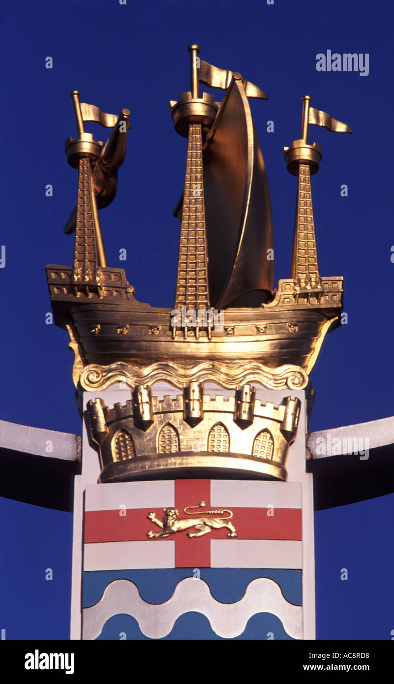 Ornately decorated lamp post on Chelsea Bridge, with golden three-masted ship and castle, London, England Stock Photo