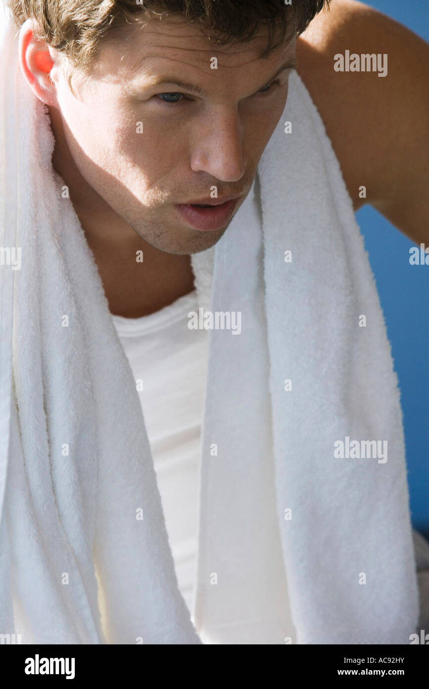 Wet towel neck hi-res stock photography and images - Alamy