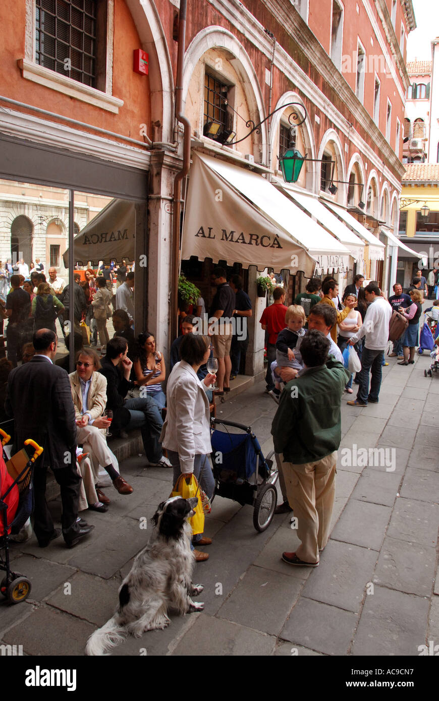 Venice bar laguna hi-res stock photography and images - Alamy