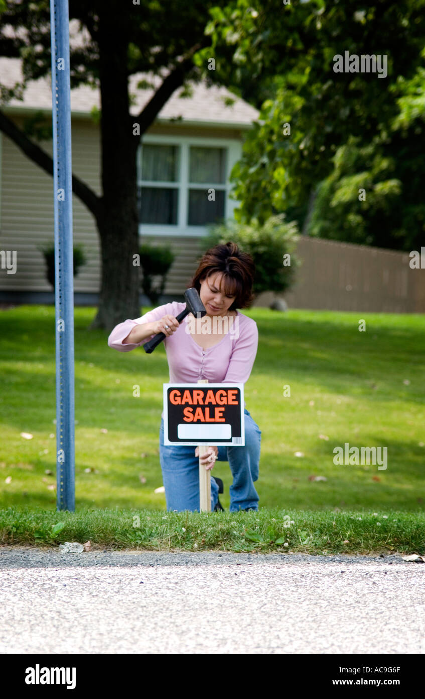 Yard Sale Sign Post Stock Photos Yard Sale Sign Post Stock