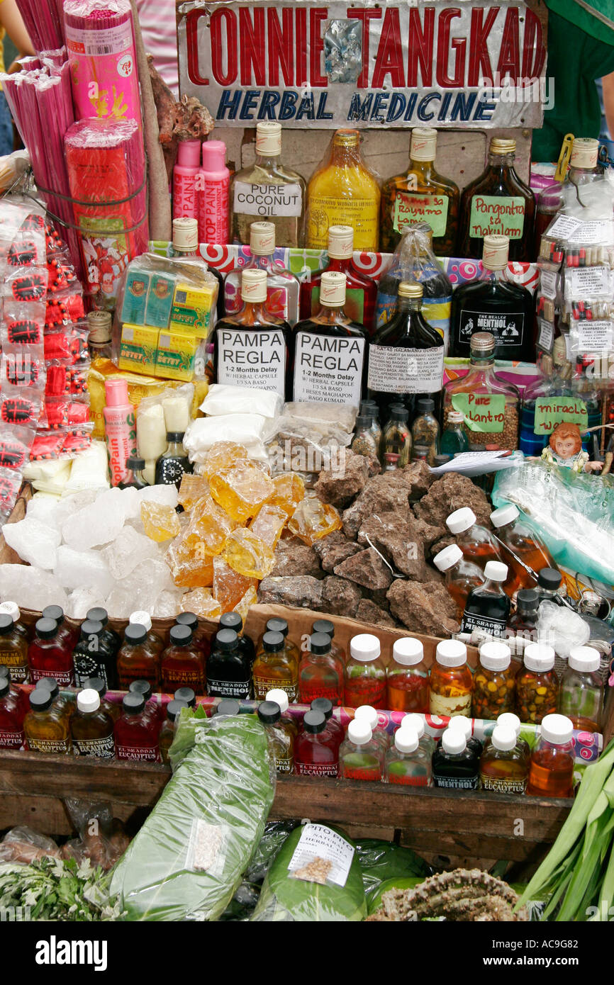 Natural Remedies on Faith Healer market stall, Quiapo, Manila, Philippines Stock Photo