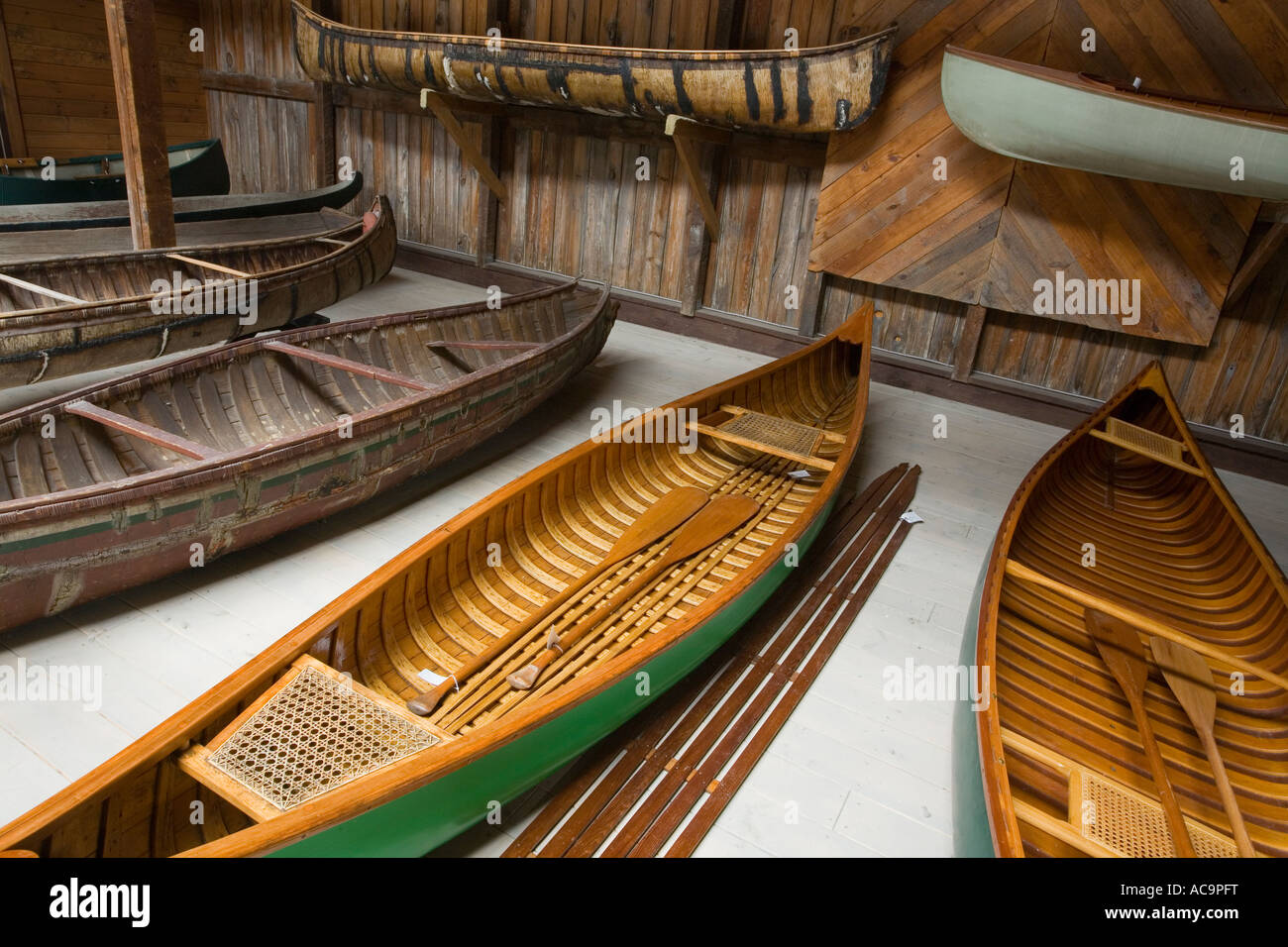 Canoes Antique Boat Museum Clayton New York Thousand Islands Region