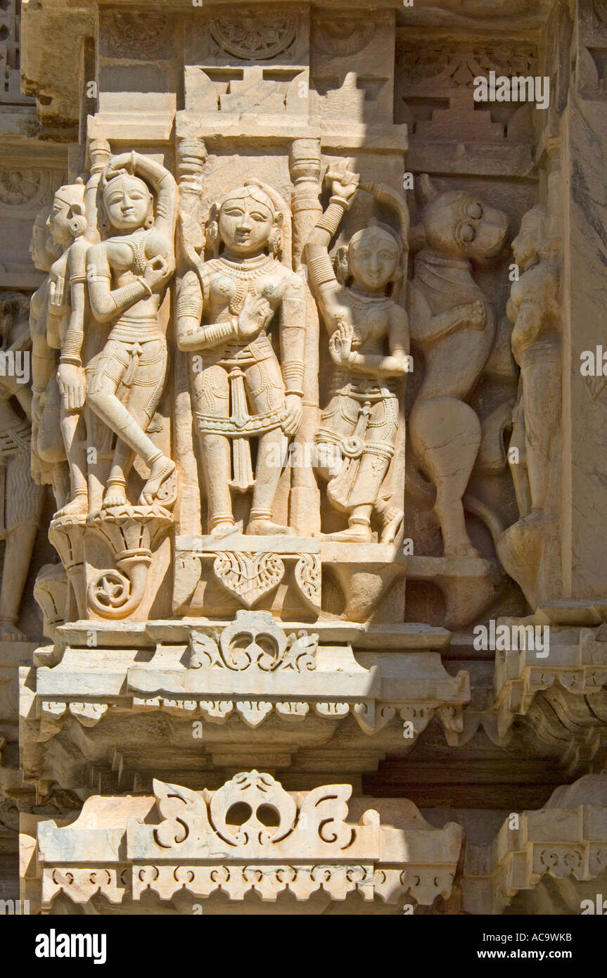 Close up of the intricate carvings of female figures on one of the pillars outside of the Jagdish Mandir temple in Udaipur. Stock Photo