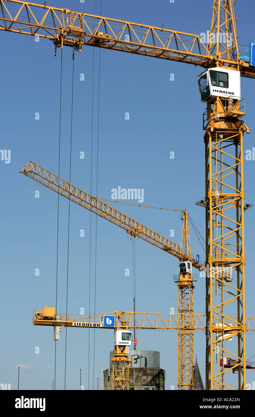 Cranes, Construction site of a giant Karstadt shopping Mall 'Limbecker Platz', Essen, North Rhine-Westphalia, Germany Stock Photo