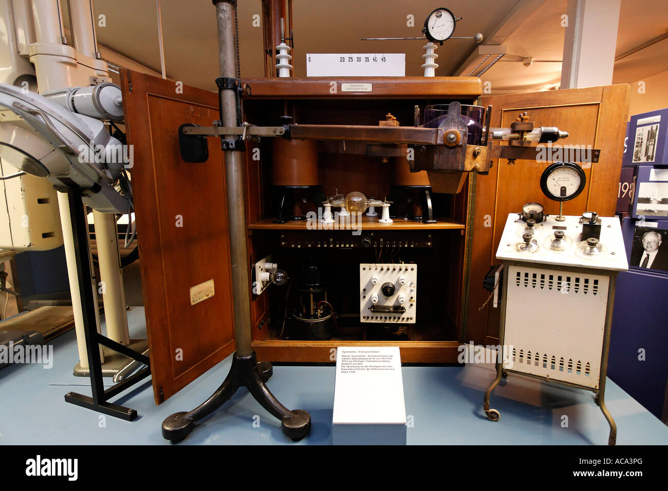 Roentgen deep therapy device, exhibit at German Roentgen Museum, Remscheid-Lennep, Germany Stock Photo