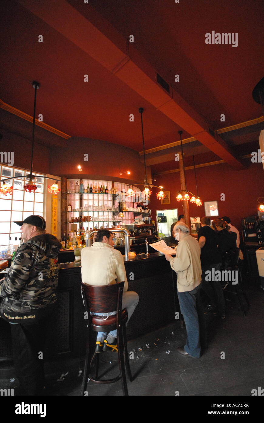 PARIS Cafe near Bastille Stock Photo - Alamy