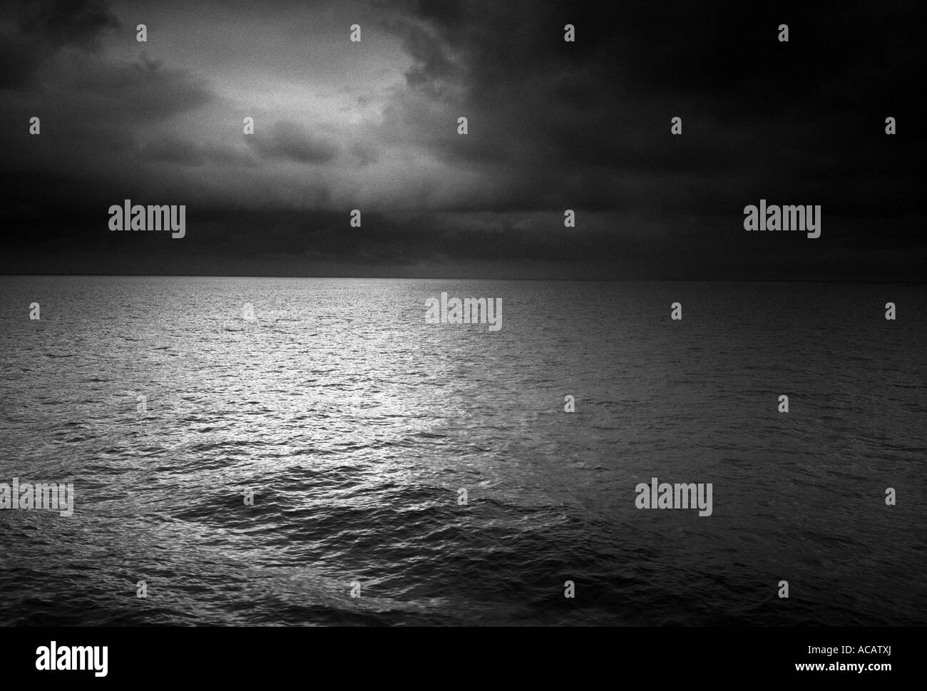 Wave night Black and White Stock Photos & Images - Alamy