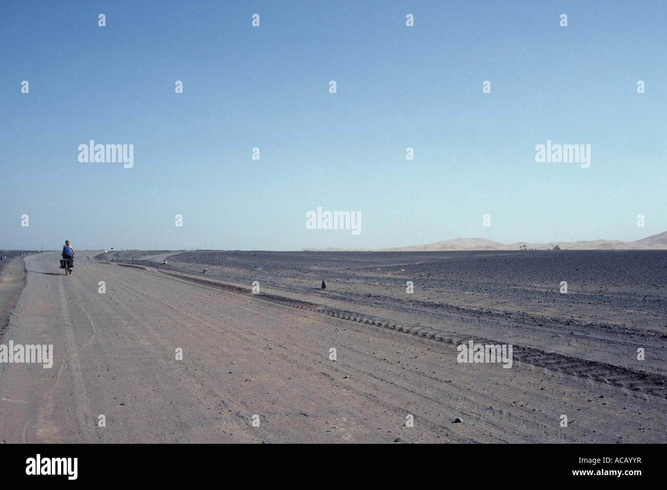 Extrem road hi-res stock photography and images - Alamy
