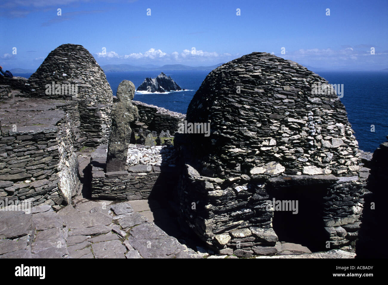 The remains of the monastic cells at Great Skellig, an island off the coast of Kerry, Republic of Ireland. Stock Photo