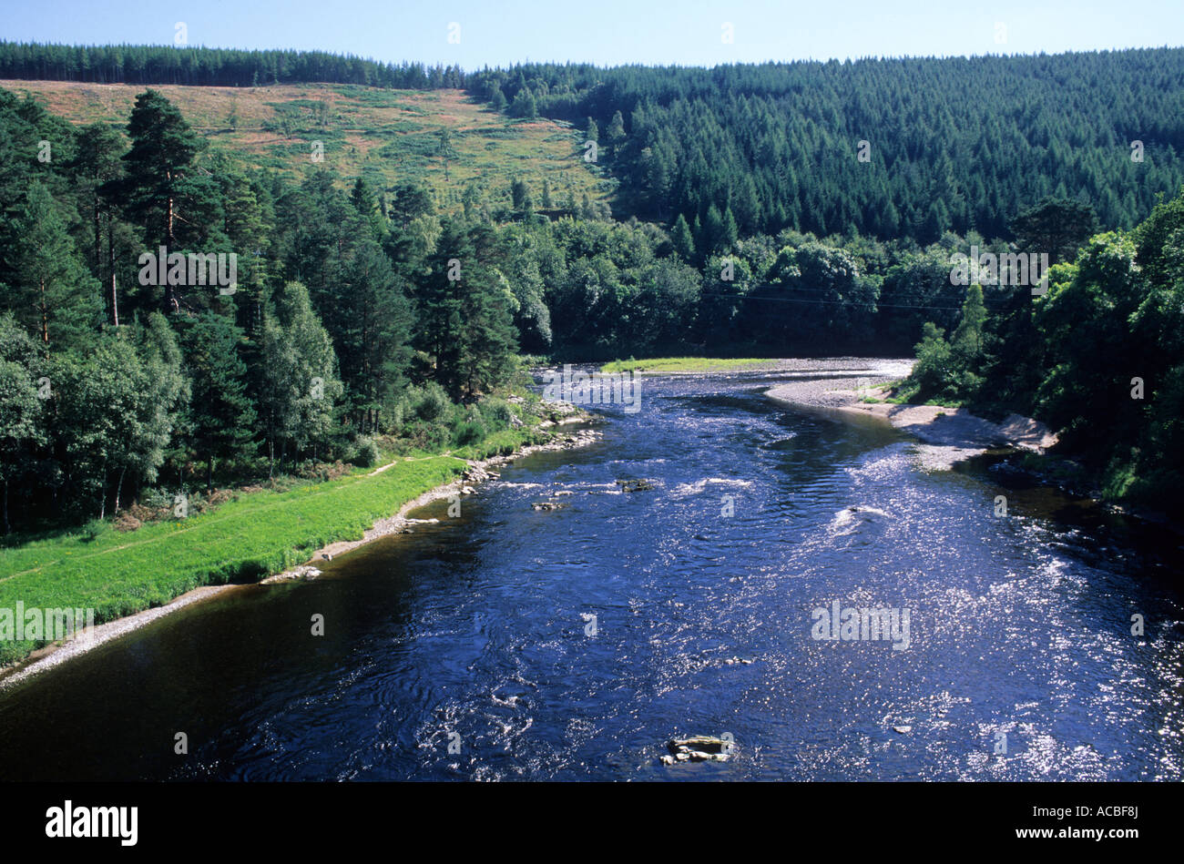 River Spey, Carron near Aberlour, Speyside, Scotland, UK, scenery