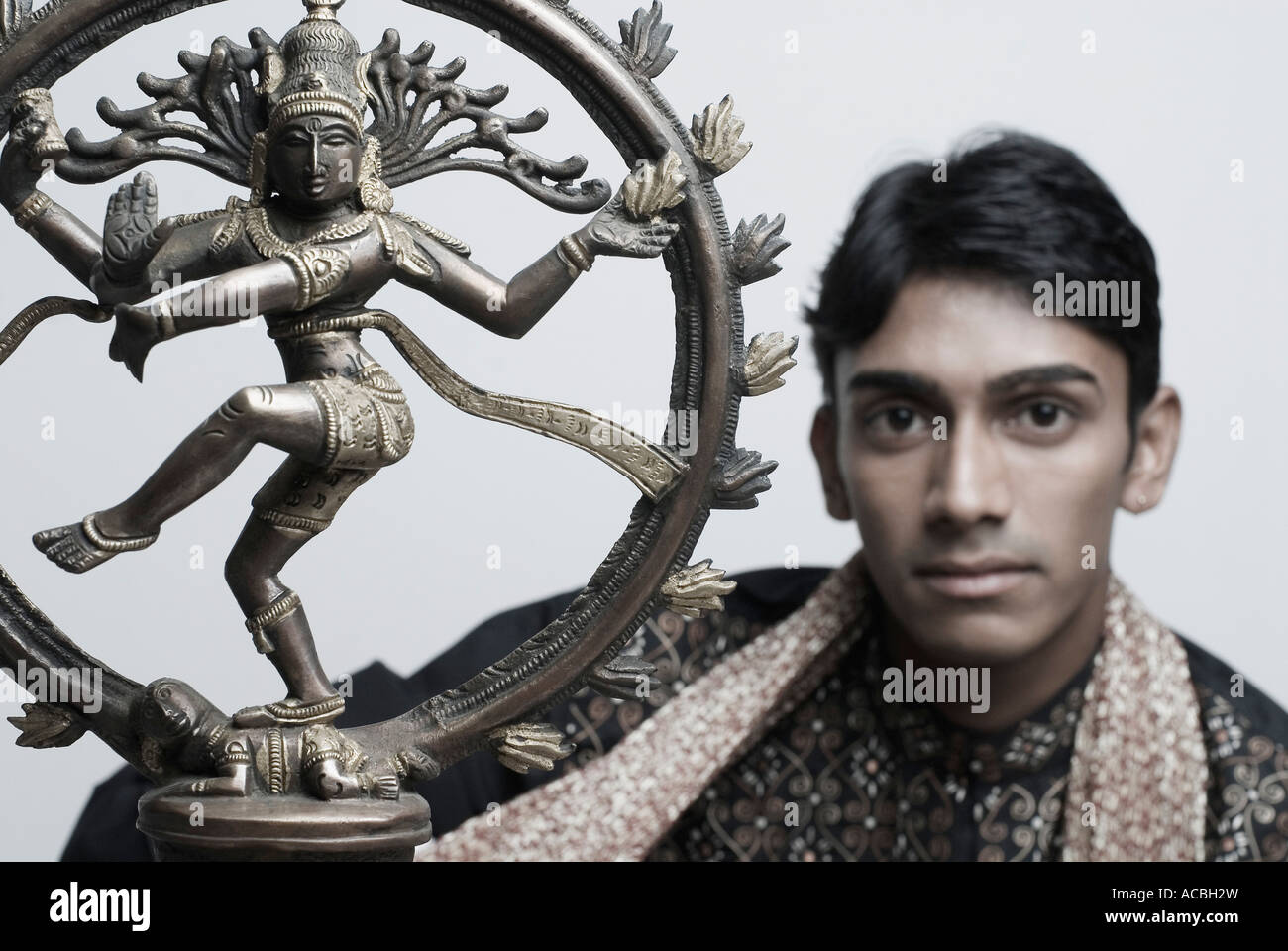 Statue of a young man hi-res stock photography and images - Alamy