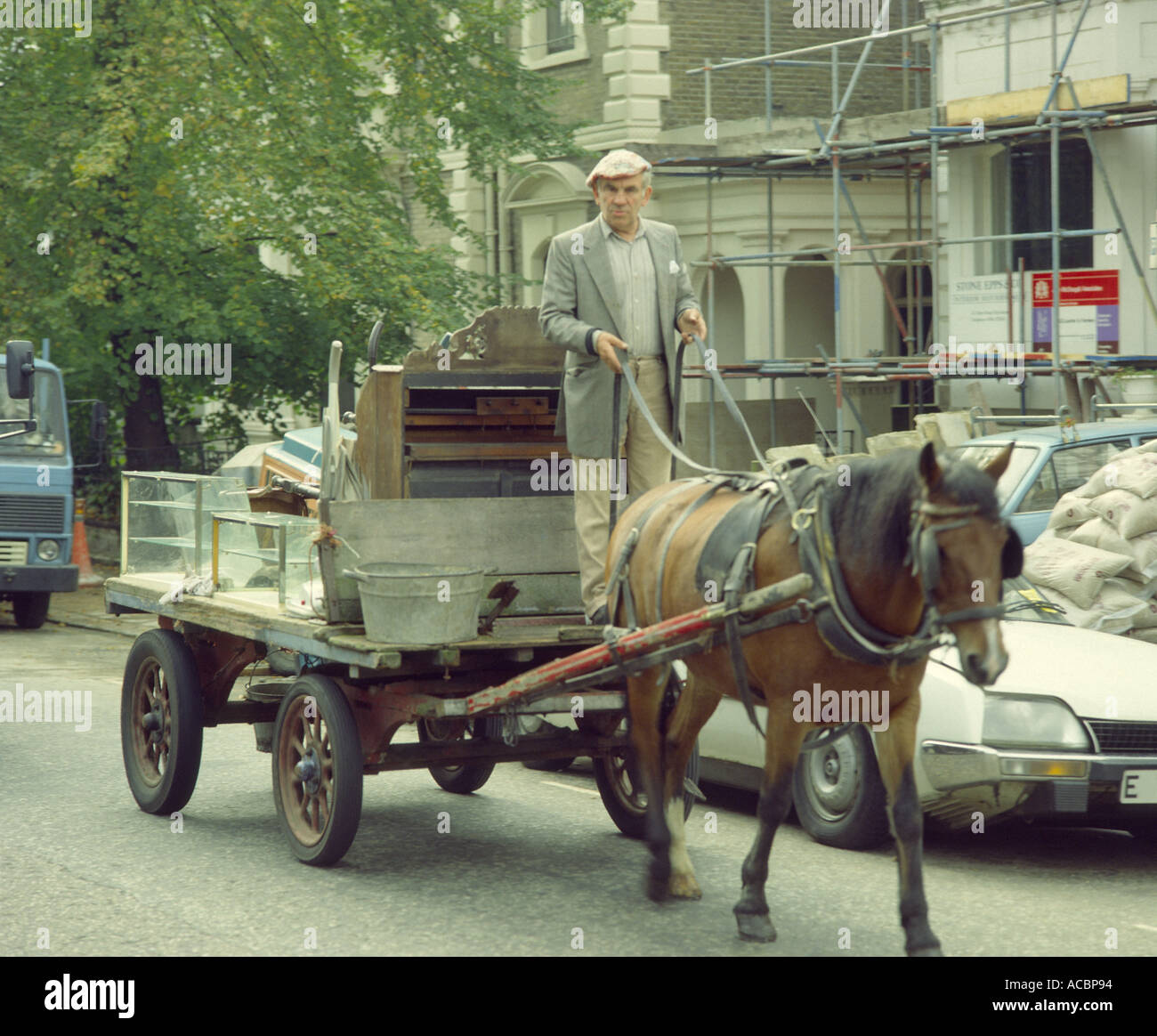 Rag and Bone Man Stock Photo Alamy