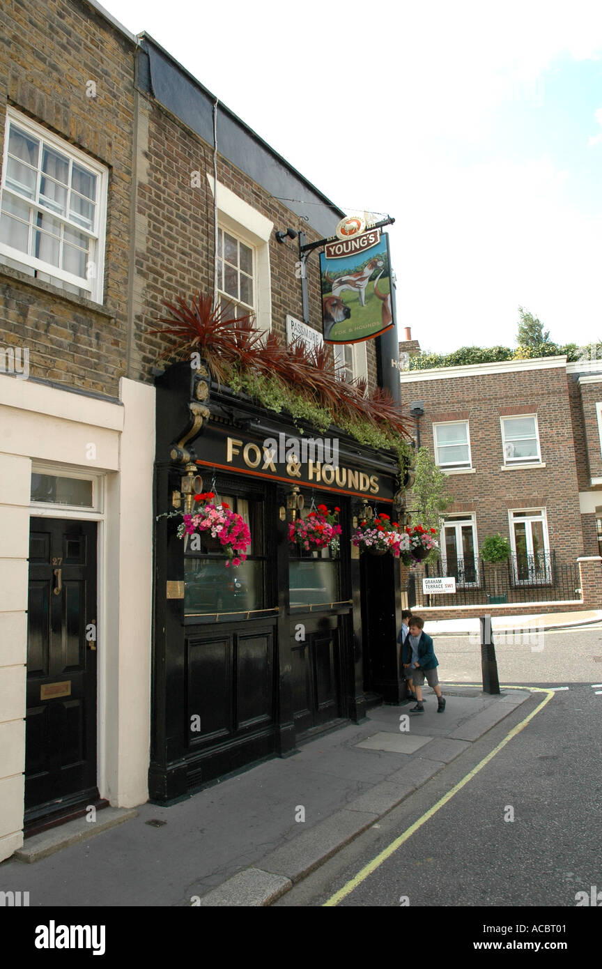 The Fox & Hounds- A pub in Chelsea Stock Photo - Alamy