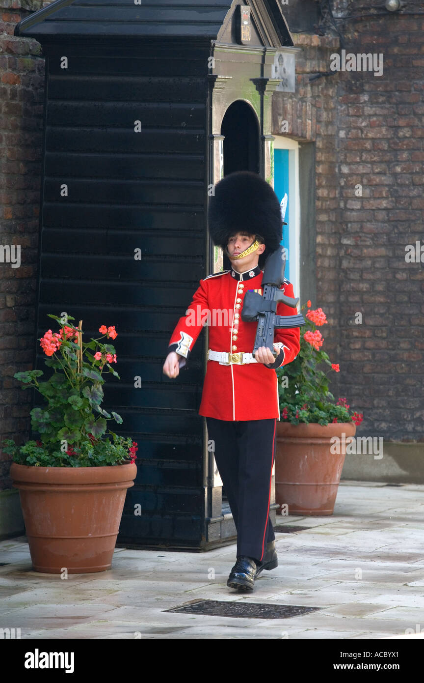 Royal Guard marching at the Tower of London UK Stock Photo Alamy