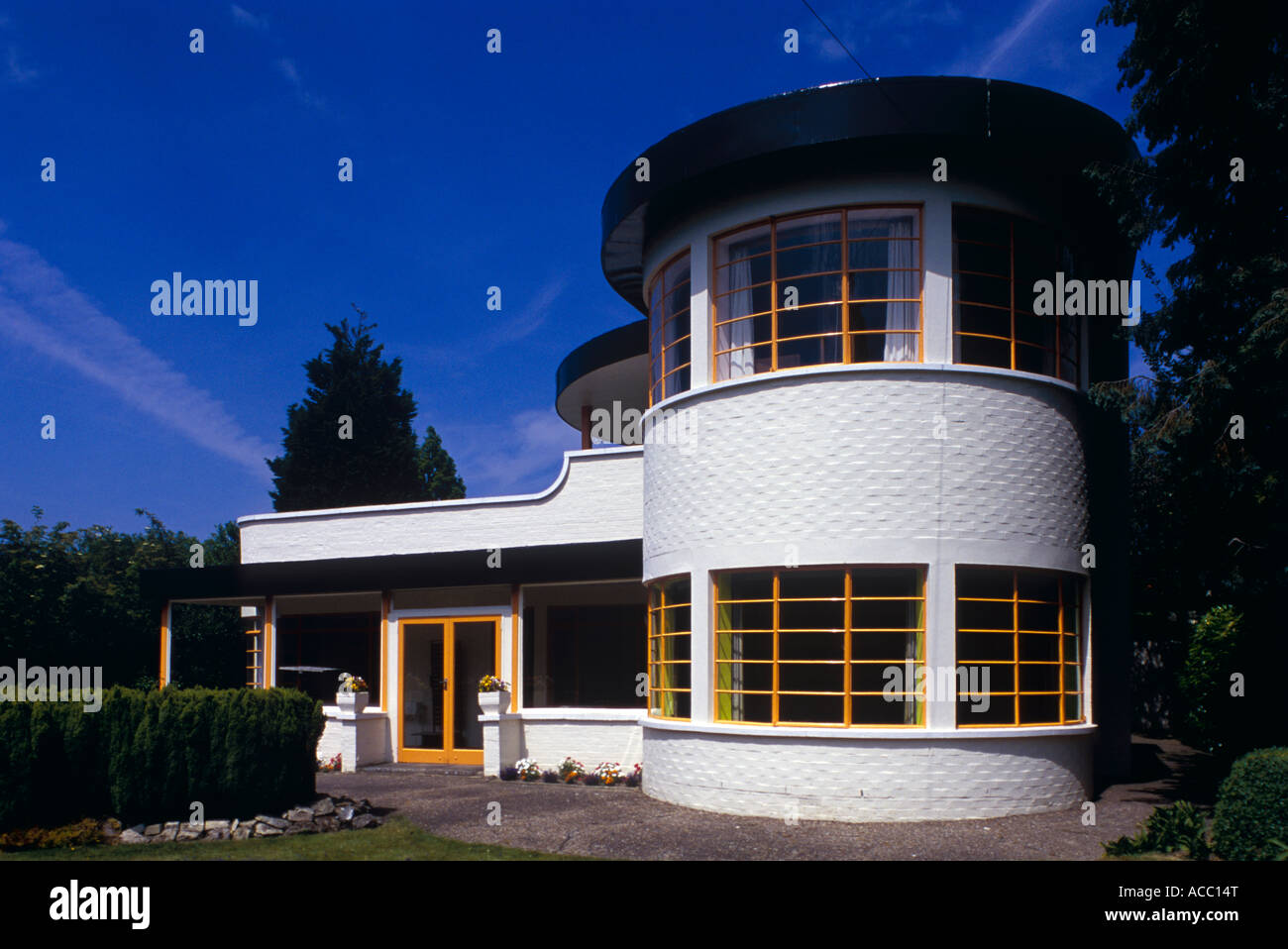 The Sun House in Cambridge UK. A grade 2 listed building in art deco ...