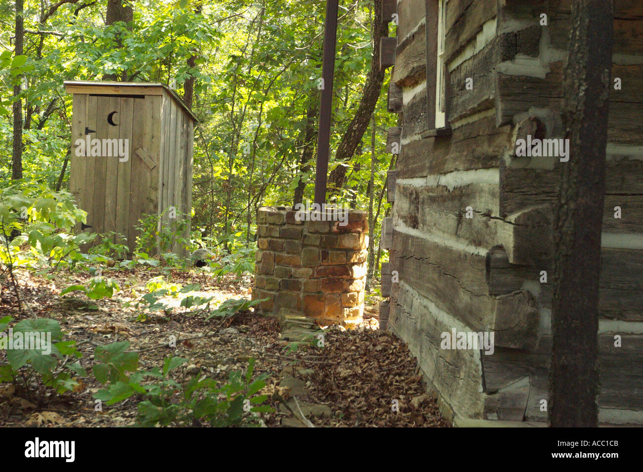 130 Year Old Log Cabin Eureka Springs Arkansas Usa Stock Photo