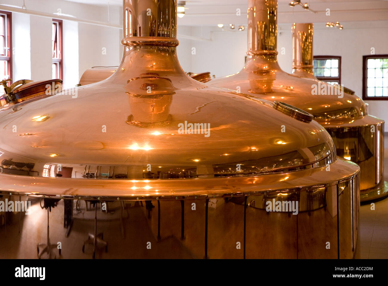 Copper beer brewing tanks hires stock photography and images Alamy
