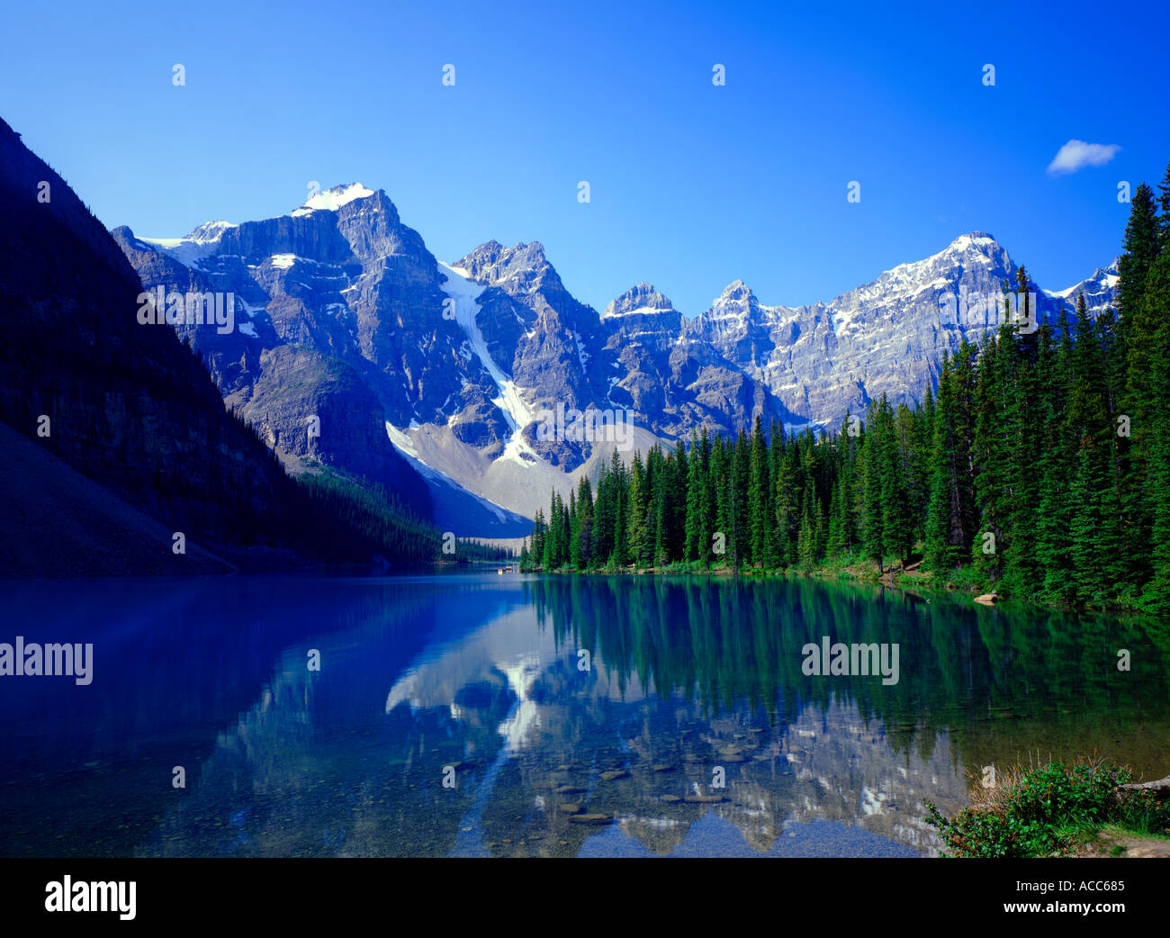 Moraine Lake Banff National Park Alberta Canada Stock Photo